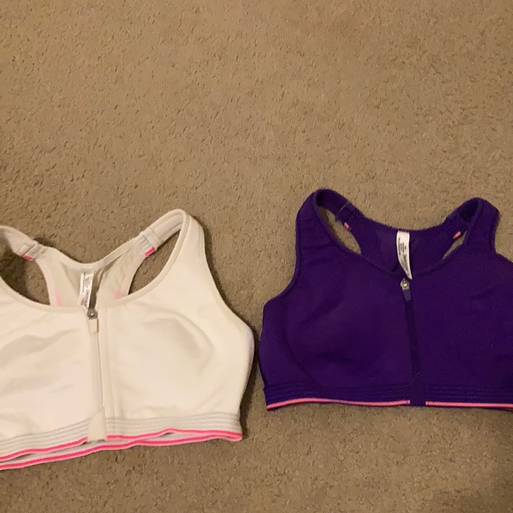 Dan skin now front zipper sport bra one white one purple